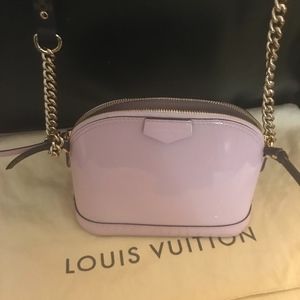 Vuitton mini alma vernis chain